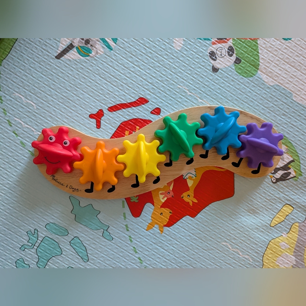 Melissa And Doug Caterpillar Gear Toy
